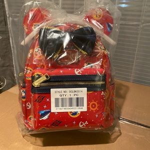 Disney lounge fly backpack